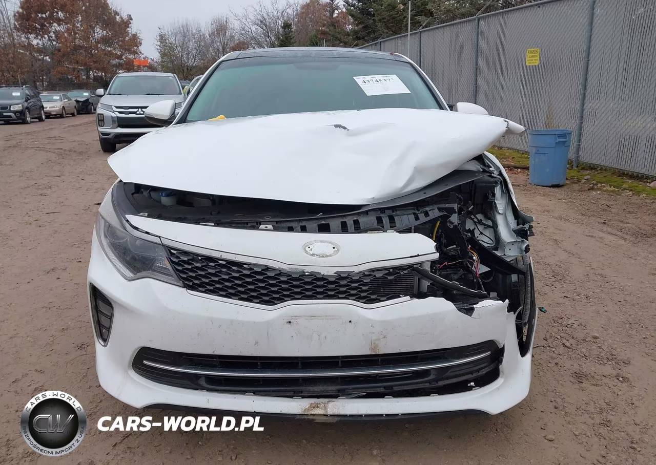 2018 Kia Optima S VIN:5XXGT4L3XJG233838 - 13