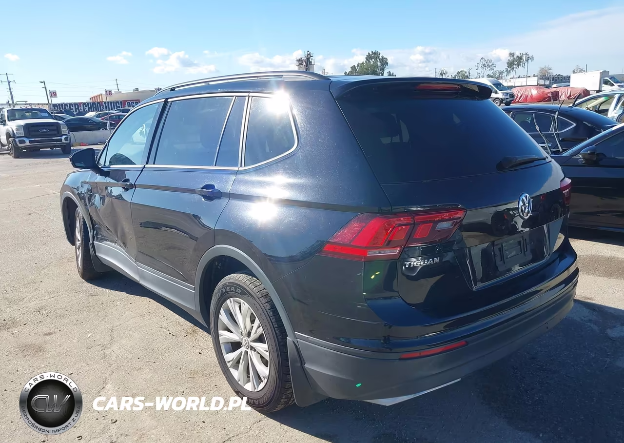 2018 Volkswagen Tiguan 2.0T S VIN:3VV1B7AX6JM079449 - 3