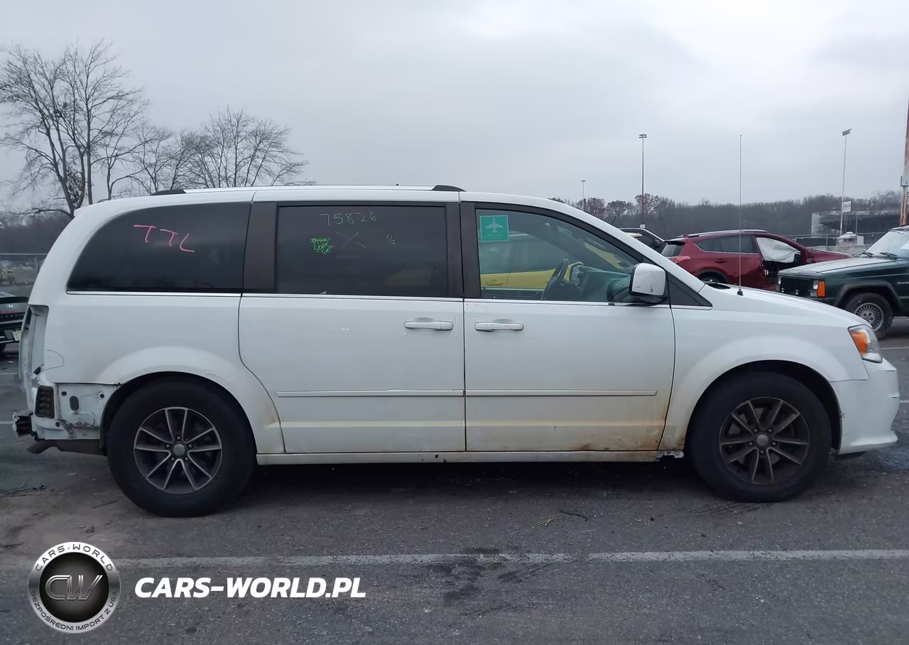 2017 Dodge Grand Caravan Sxt VIN:2C4RDGCG6HR818234 - 17