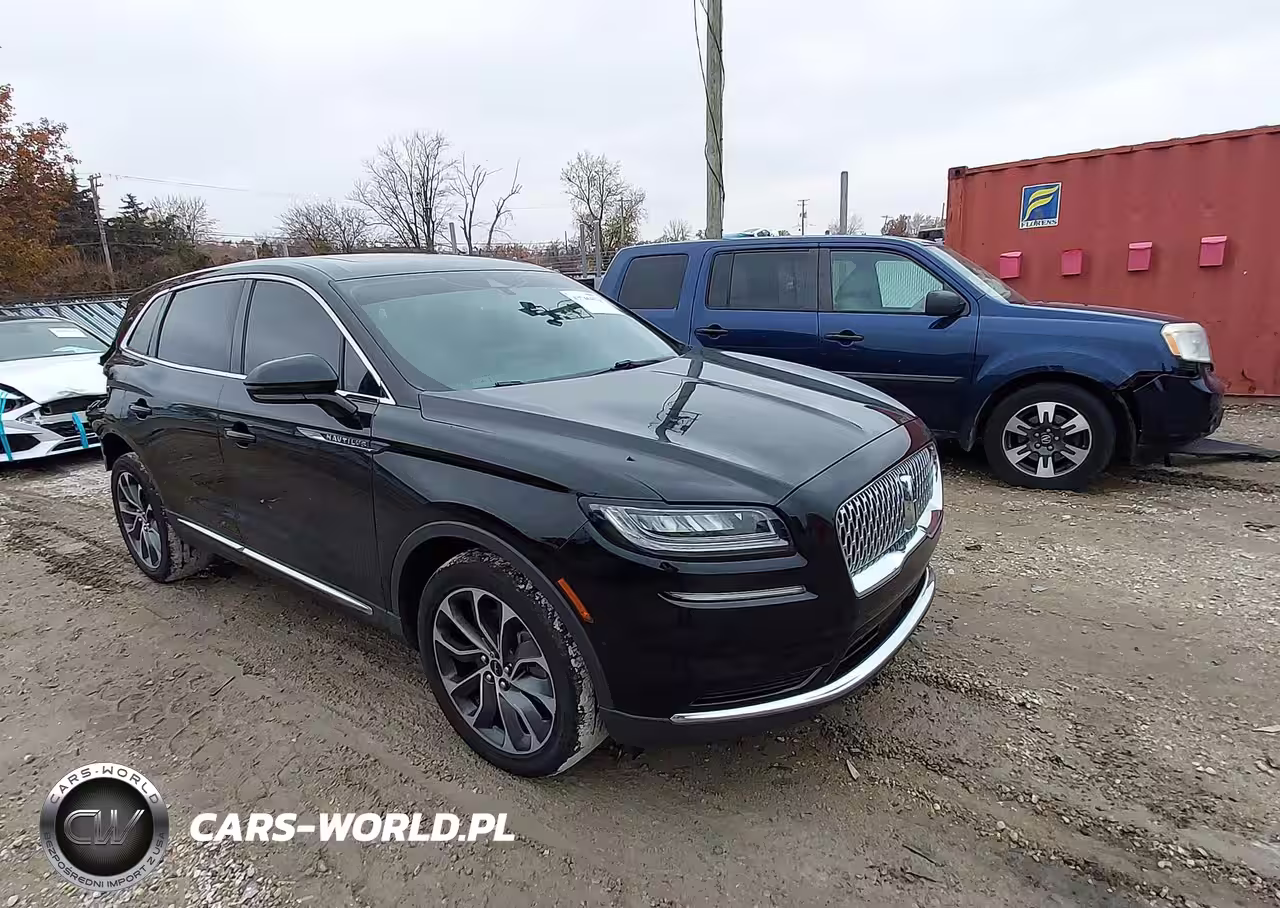 2021 Lincoln Nautilus Reserve