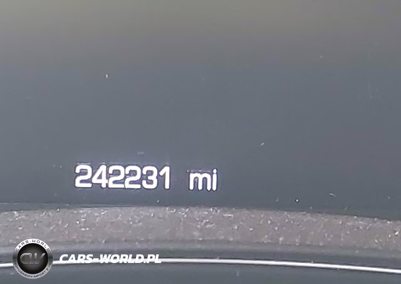 2018 Chevrolet Impala 1Lt VIN:1G1105S30JU133417 - 14