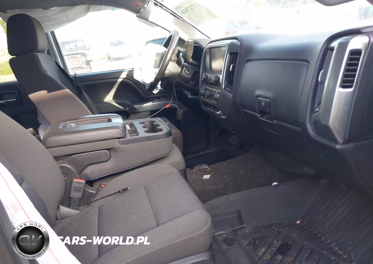 2018 Chevrolet Silverado 1500 2Lt VIN:3GCUKREC9JG352381 - 5