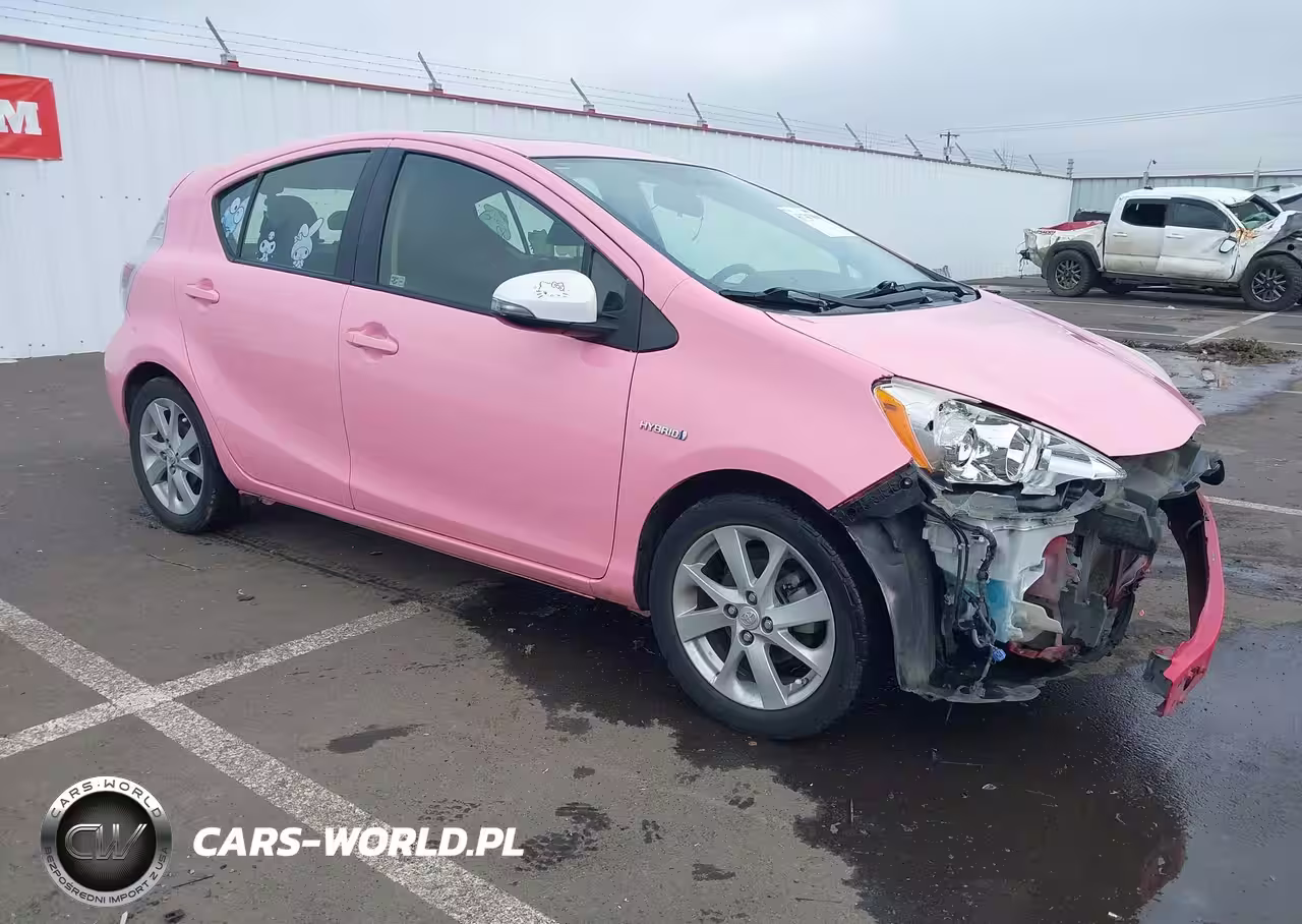 2013 Toyota Prius C Four