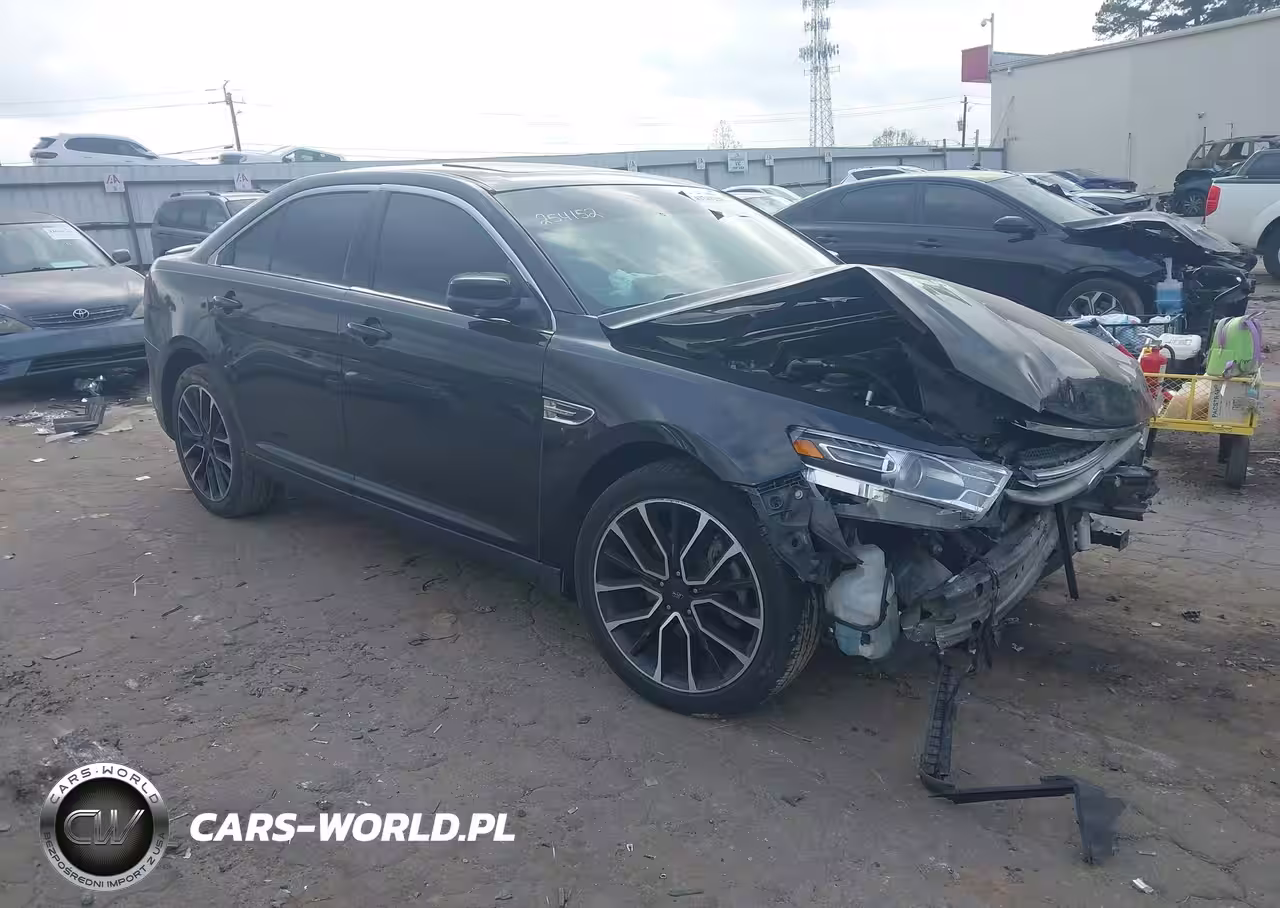 2018 Ford Taurus Sel