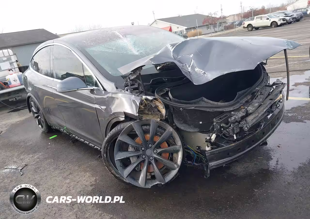 2020 Tesla Model X Long Range Dual Motor All-Wheel Drive-Long Range Plus Dual Motor All-Wheel Drive