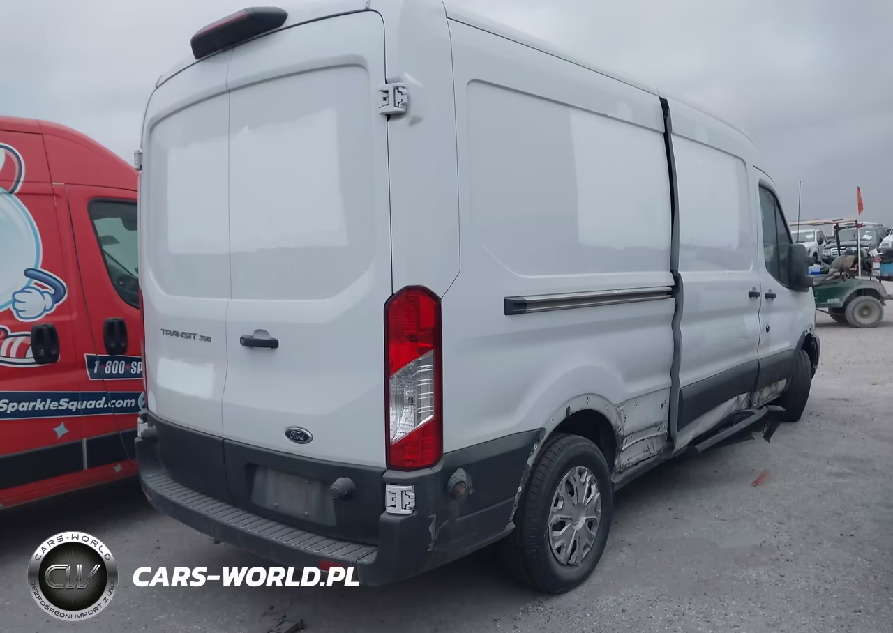 2018 Ford Transit-350 VIN:1FTBW2CM6JKB35541 - 4