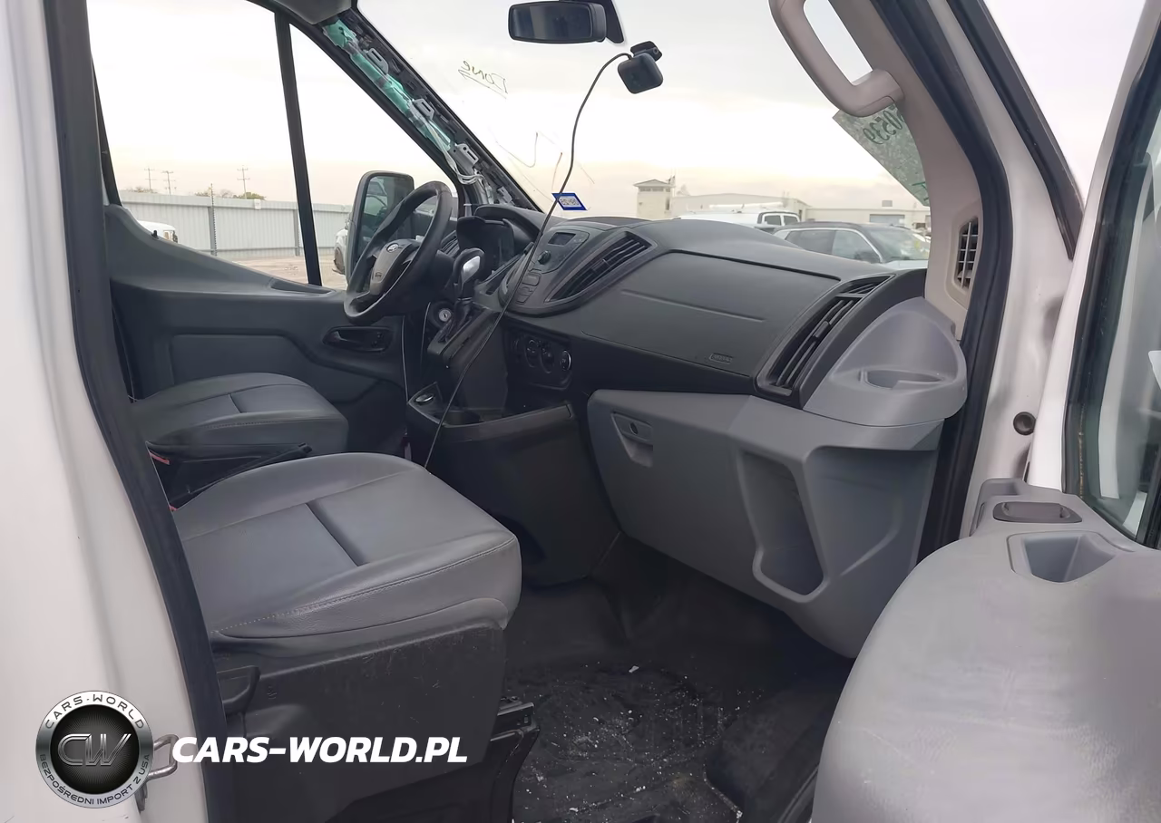 2018 Ford Transit-350 VIN:1FTBW2CM6JKB35541 - 5