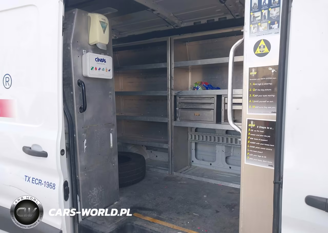 2018 Ford Transit-350 VIN:1FTBW2CM6JKB35541 - 8