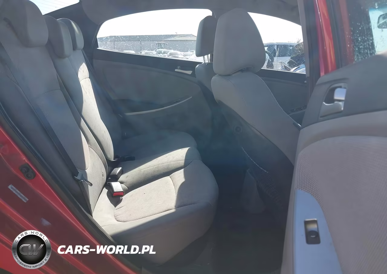 2013 Hyundai Accent Gls-Gs VIN:KMHCT4AE9DU584169 - 8
