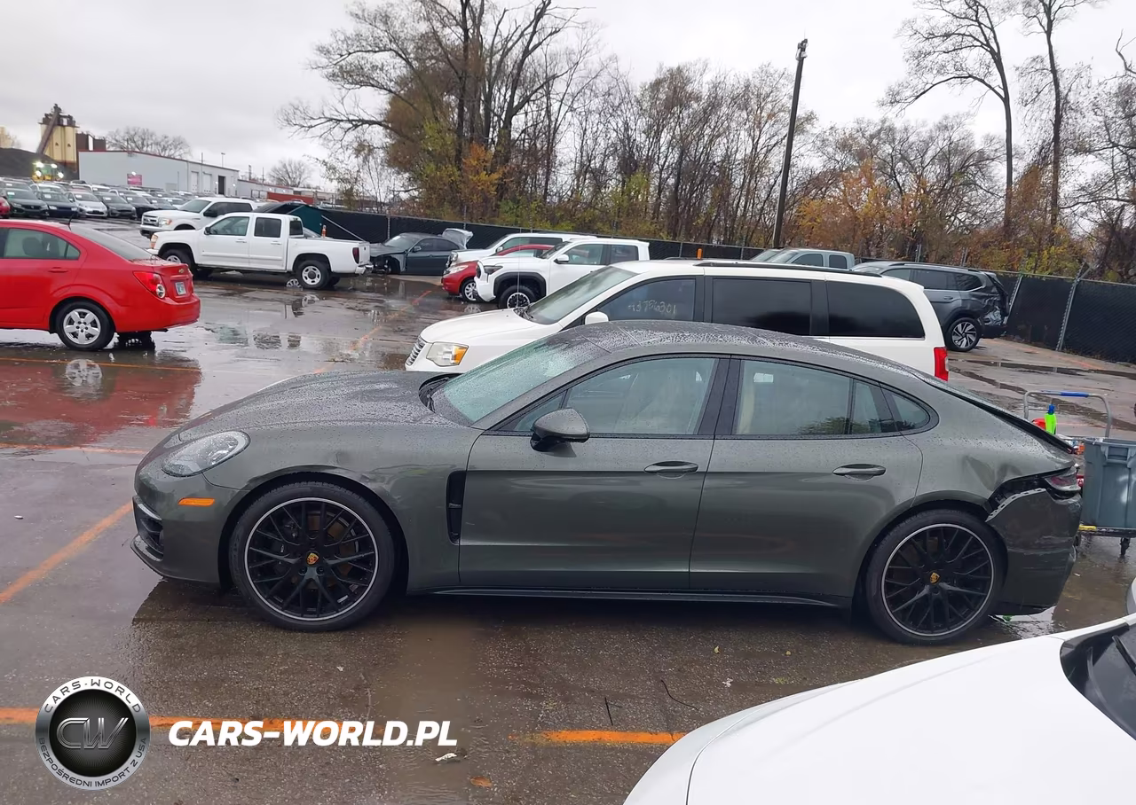 2023 Porsche Panamera 4-4 Platinum Edition-Platinum Edition VIN:WP0AJ2A74PL102483 - 14