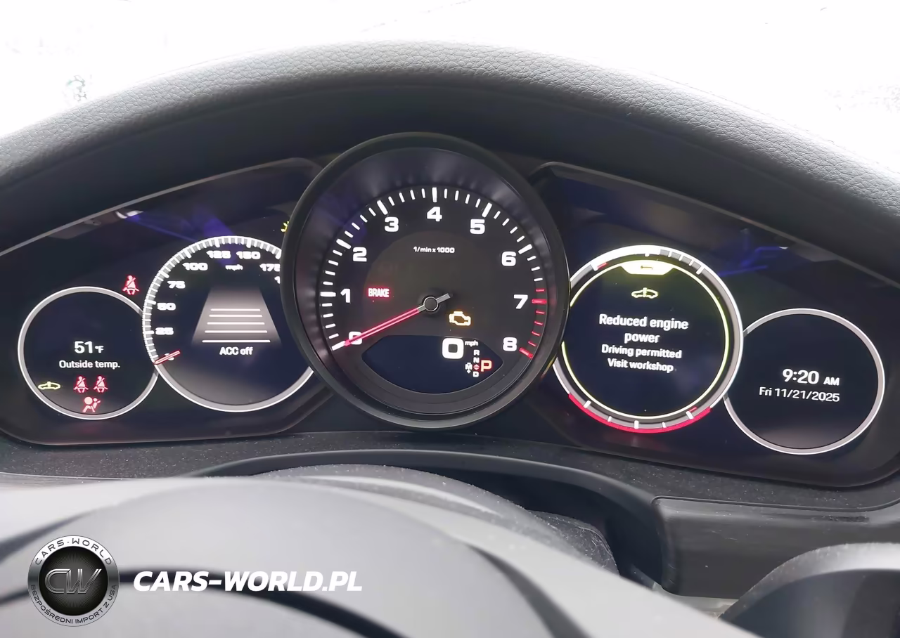 2023 Porsche Panamera 4-4 Platinum Edition-Platinum Edition VIN:WP0AJ2A74PL102483 - 7