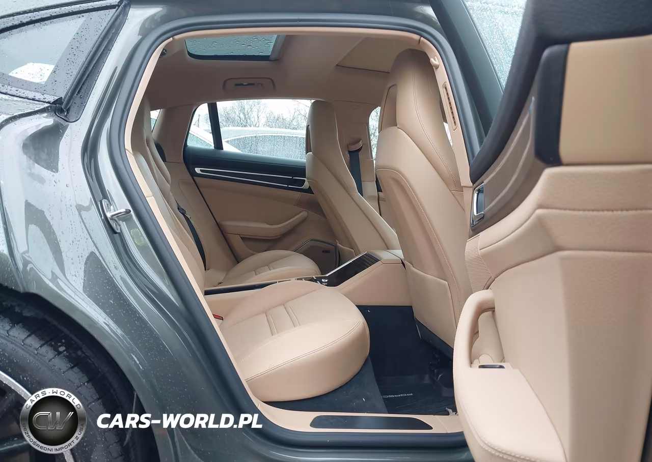 2023 Porsche Panamera 4-4 Platinum Edition-Platinum Edition VIN:WP0AJ2A74PL102483 - 8