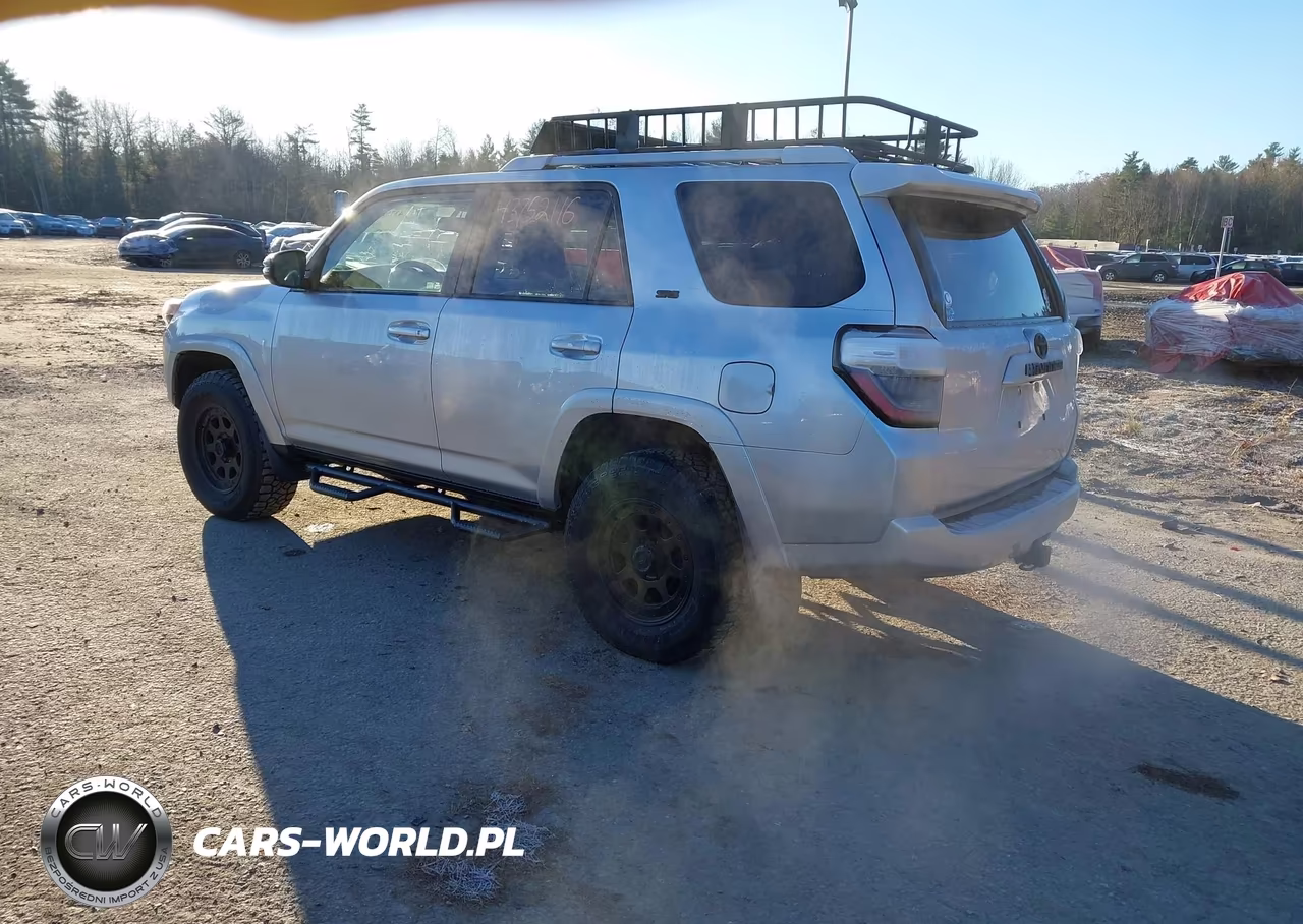 2014 Toyota 4Runner Sr5-Limited-Trail VIN:JTEBU5JR4E5182444 - 3