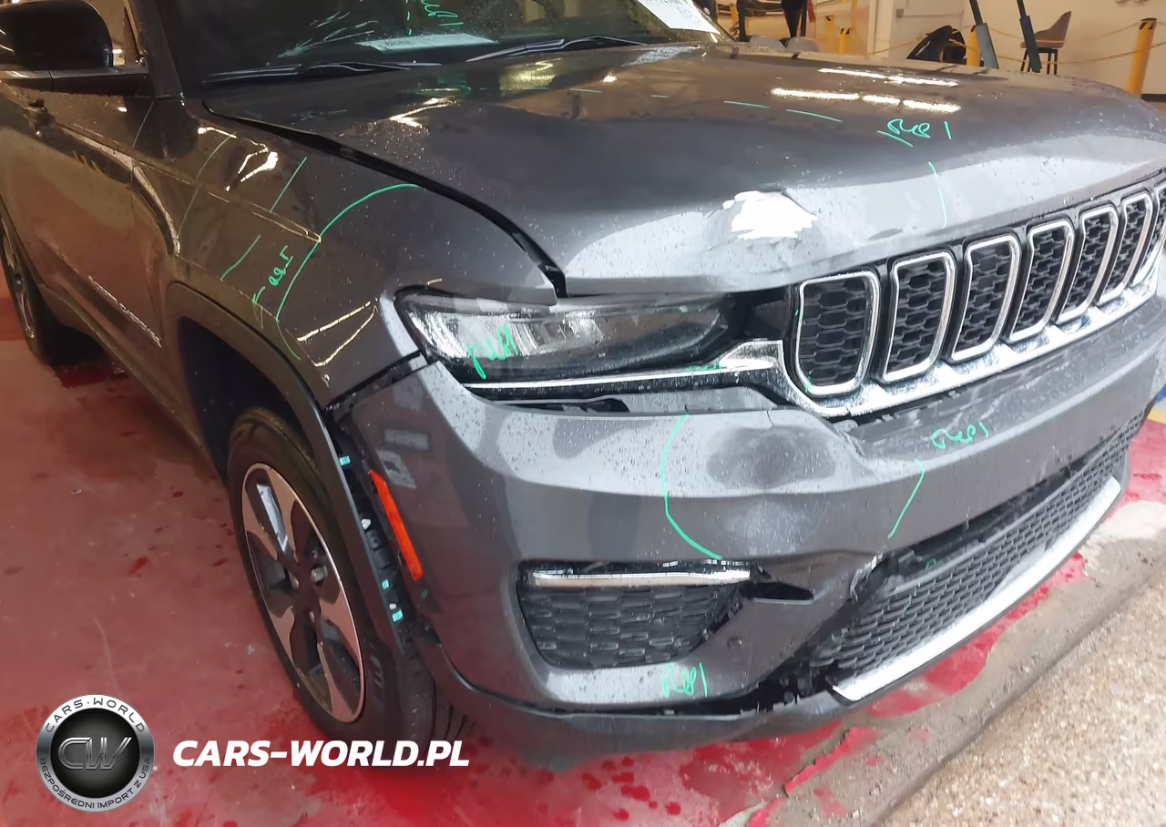 2024 Jeep Grand Cherokee 4Xe VIN:1C4RJYB61RC115397 - 6