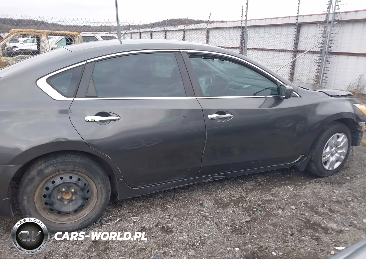2013 Nissan Altima 2.5 S VIN:1N4AL3AP7DN484417 - 13