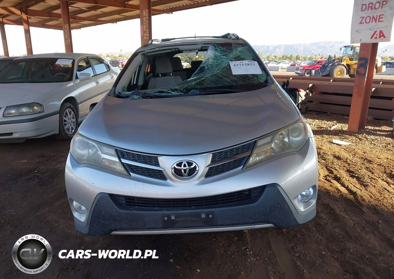 2015 Toyota Rav4 Xle VIN:2T3WFREV7FW156820 - 12