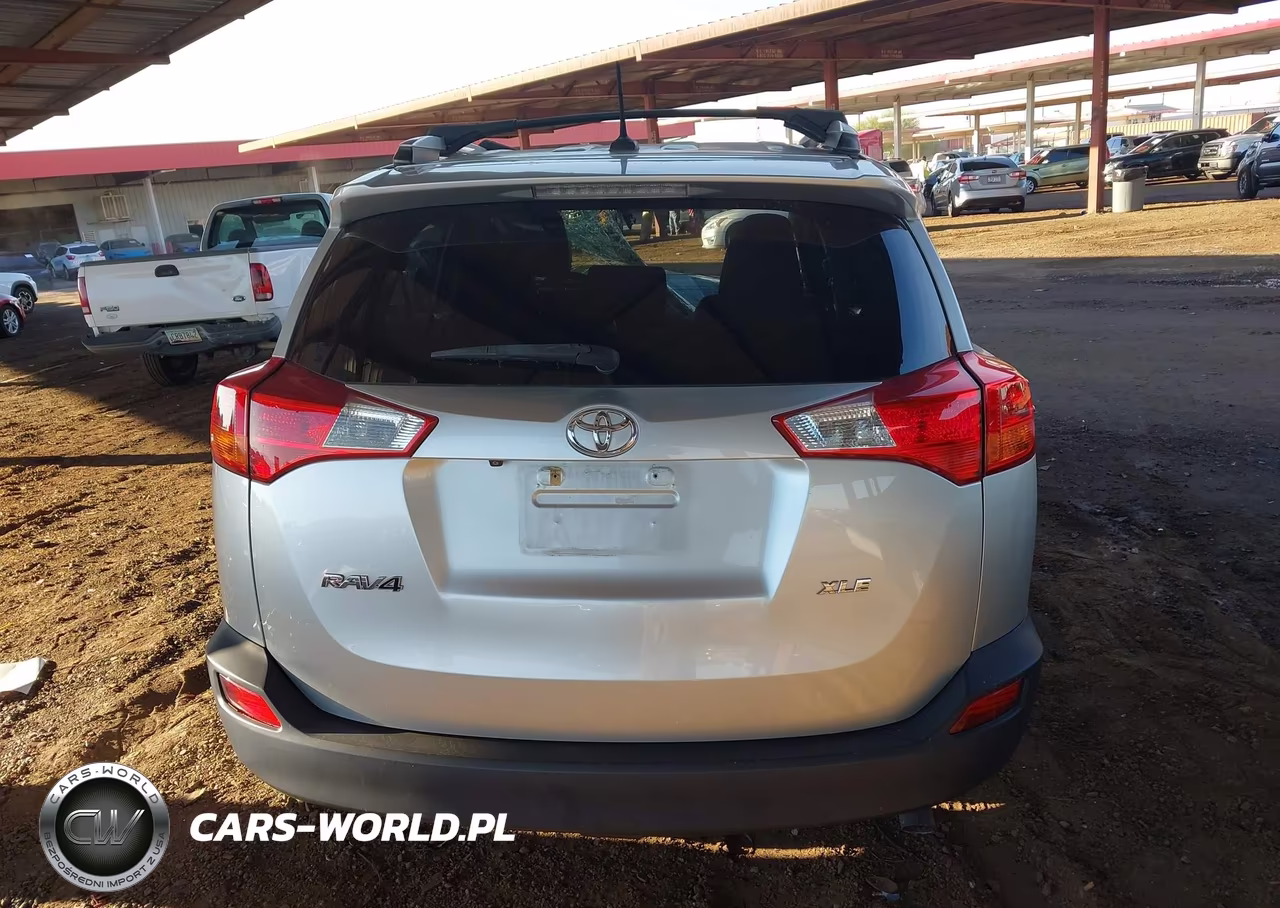 2015 Toyota Rav4 Xle VIN:2T3WFREV7FW156820 - 16