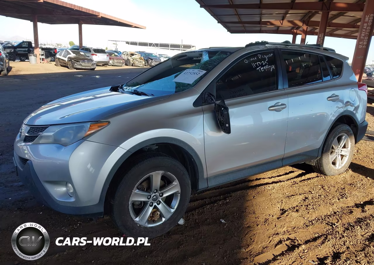 2015 Toyota Rav4 Xle VIN:2T3WFREV7FW156820 - 2