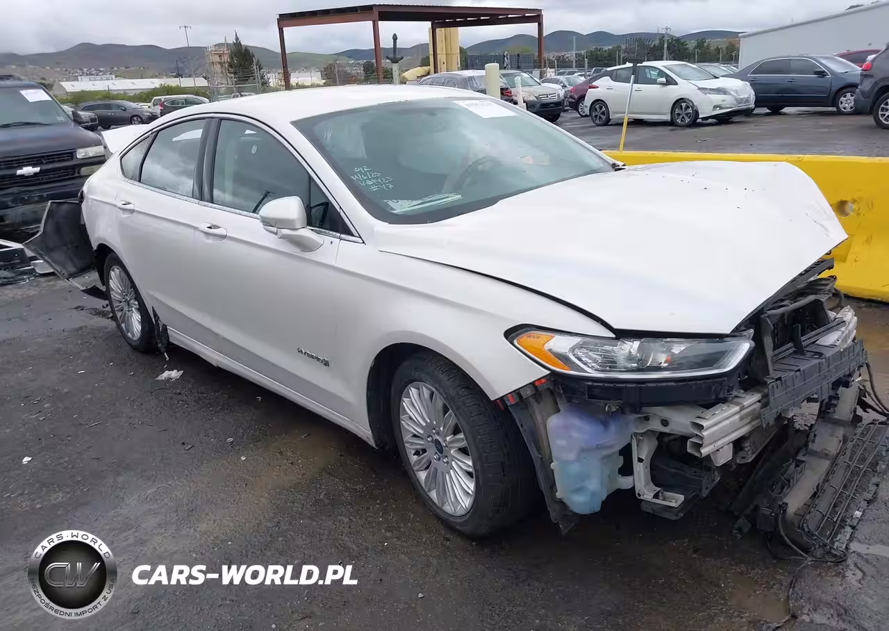 2015 Ford Fusion Hybrid Se
