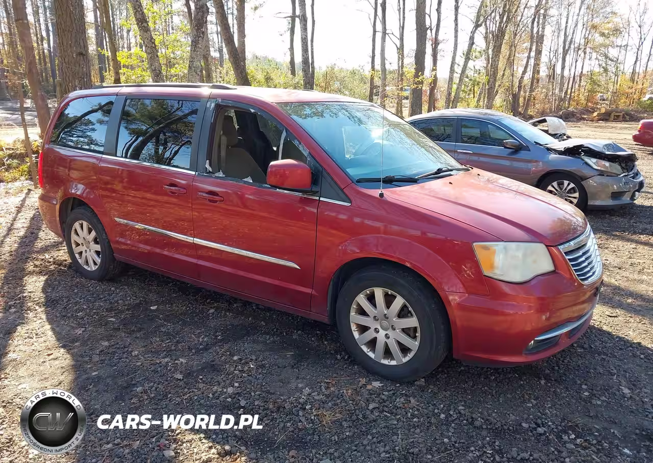 2013 Chrysler Town & Country Touring