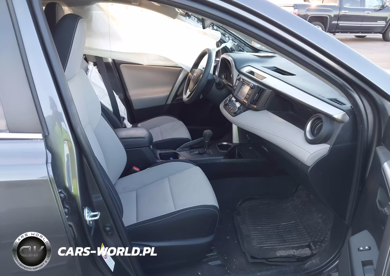 2018 Toyota Rav4 Hybrid Le VIN:JTMRJREV4JD233760 - 5