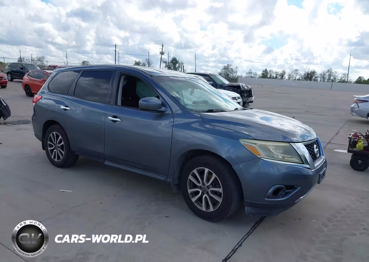 2015 Nissan Pathfinder S