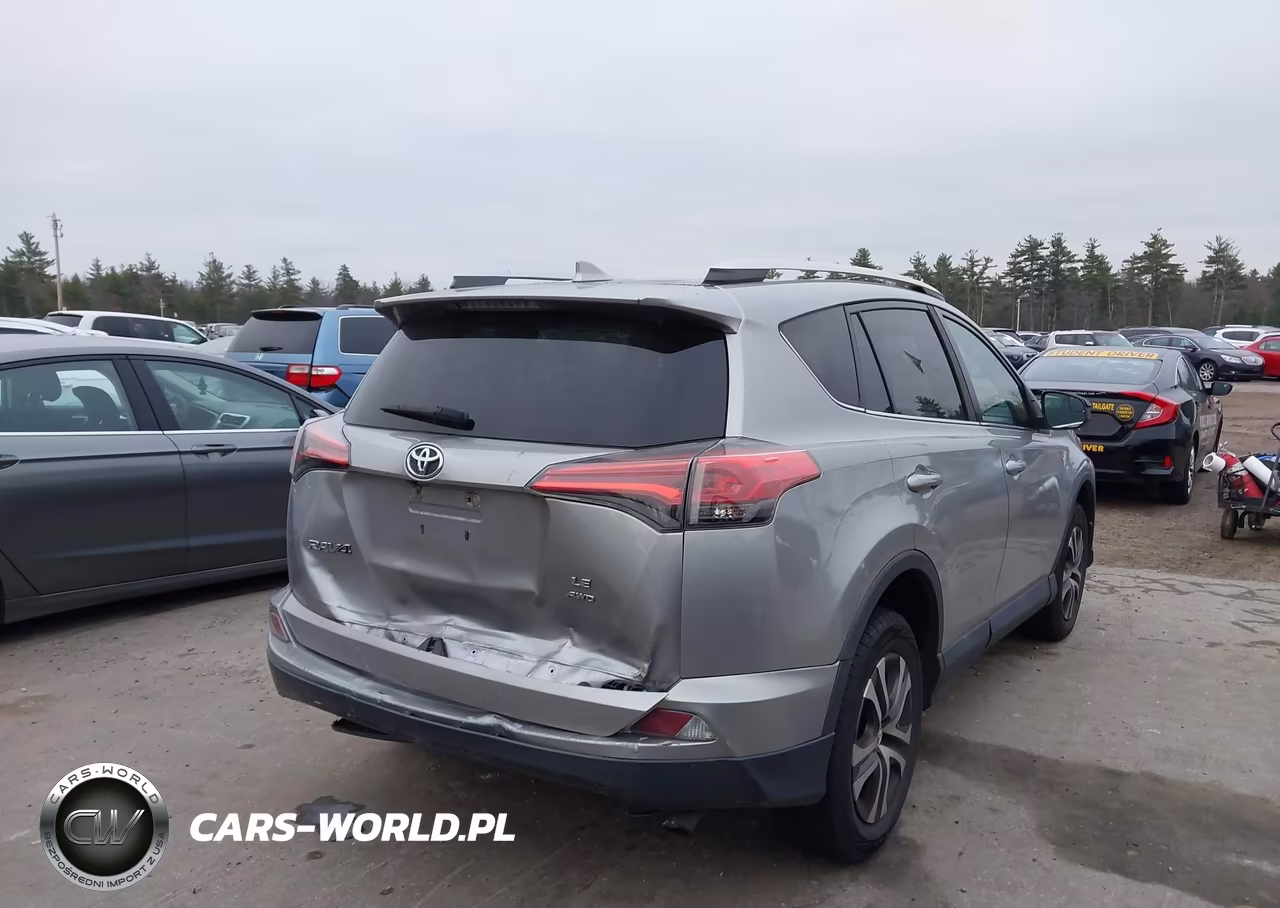 2016 Toyota Rav4 Le VIN:2T3BFREV8GW486806 - 4