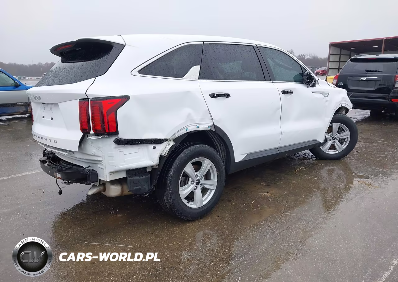 2022 Kia Sorento Lx VIN:5XYRG4LC3NG154736 - 4