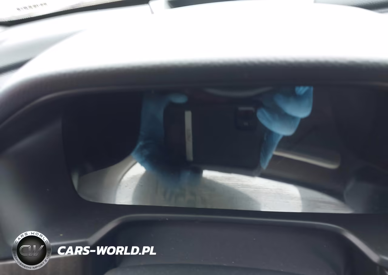 2018 Honda Accord Touring VIN:1HGCV1F91JA056097 - 14