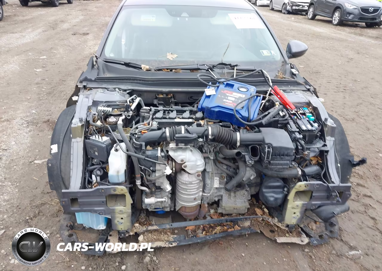 2018 Honda Accord Touring VIN:1HGCV1F91JA056097 - 16