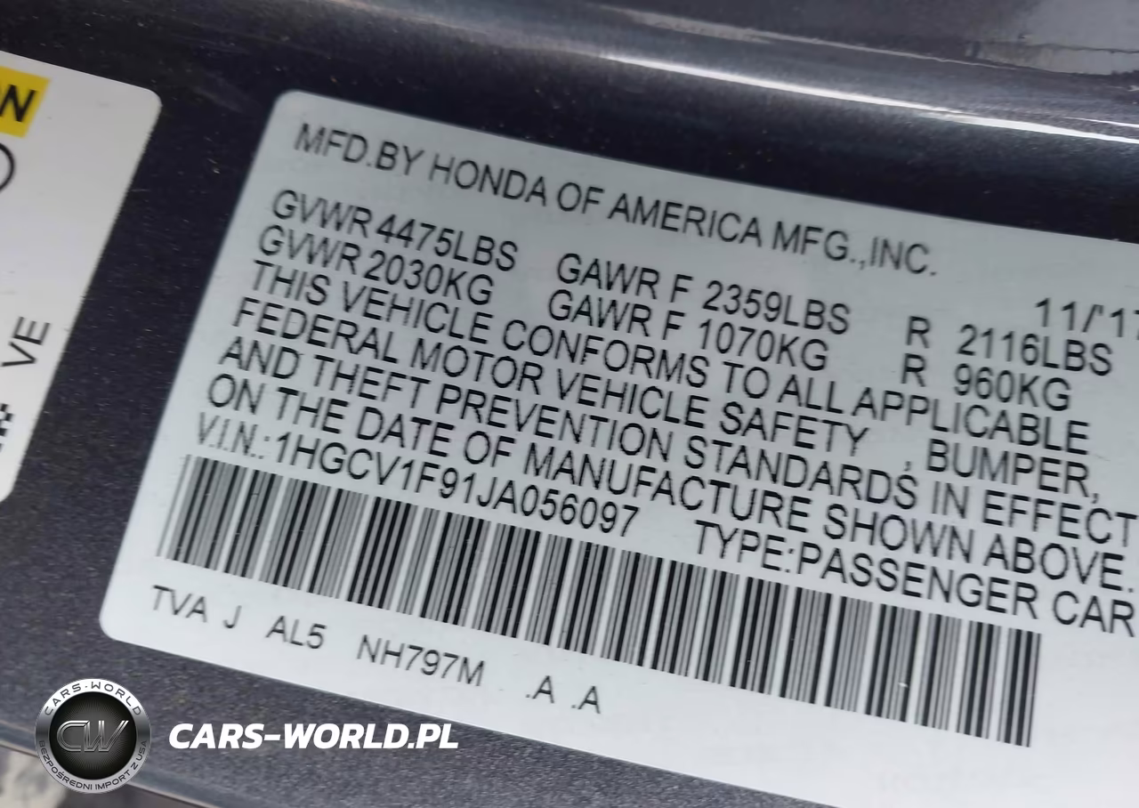 2018 Honda Accord Touring VIN:1HGCV1F91JA056097 - 9