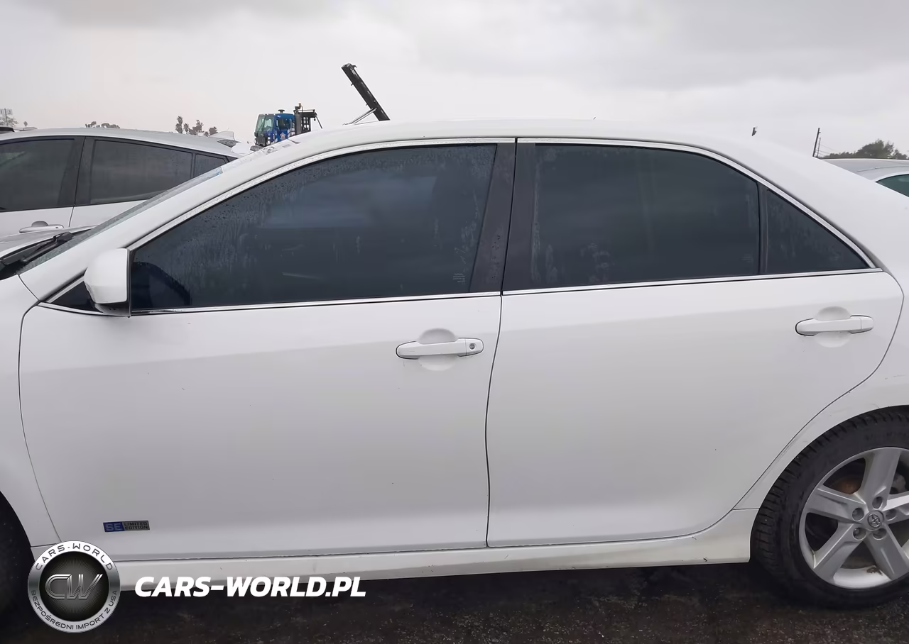 2014 Toyota Camry Hybrid Se Limited Edition VIN:4T1BD1FK7EU134673 - 15