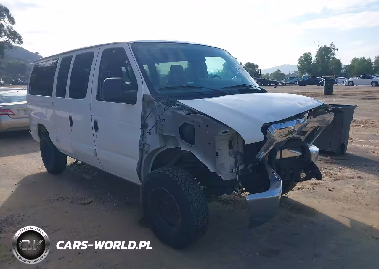 2011 Ford E-350 Super Duty Xlt