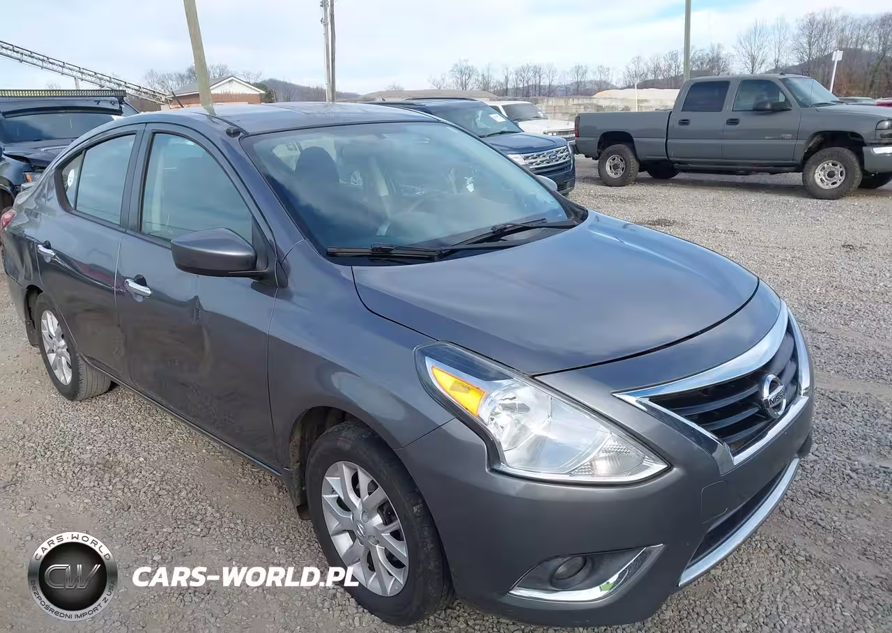 2016 Nissan Versa 1.6 Sv