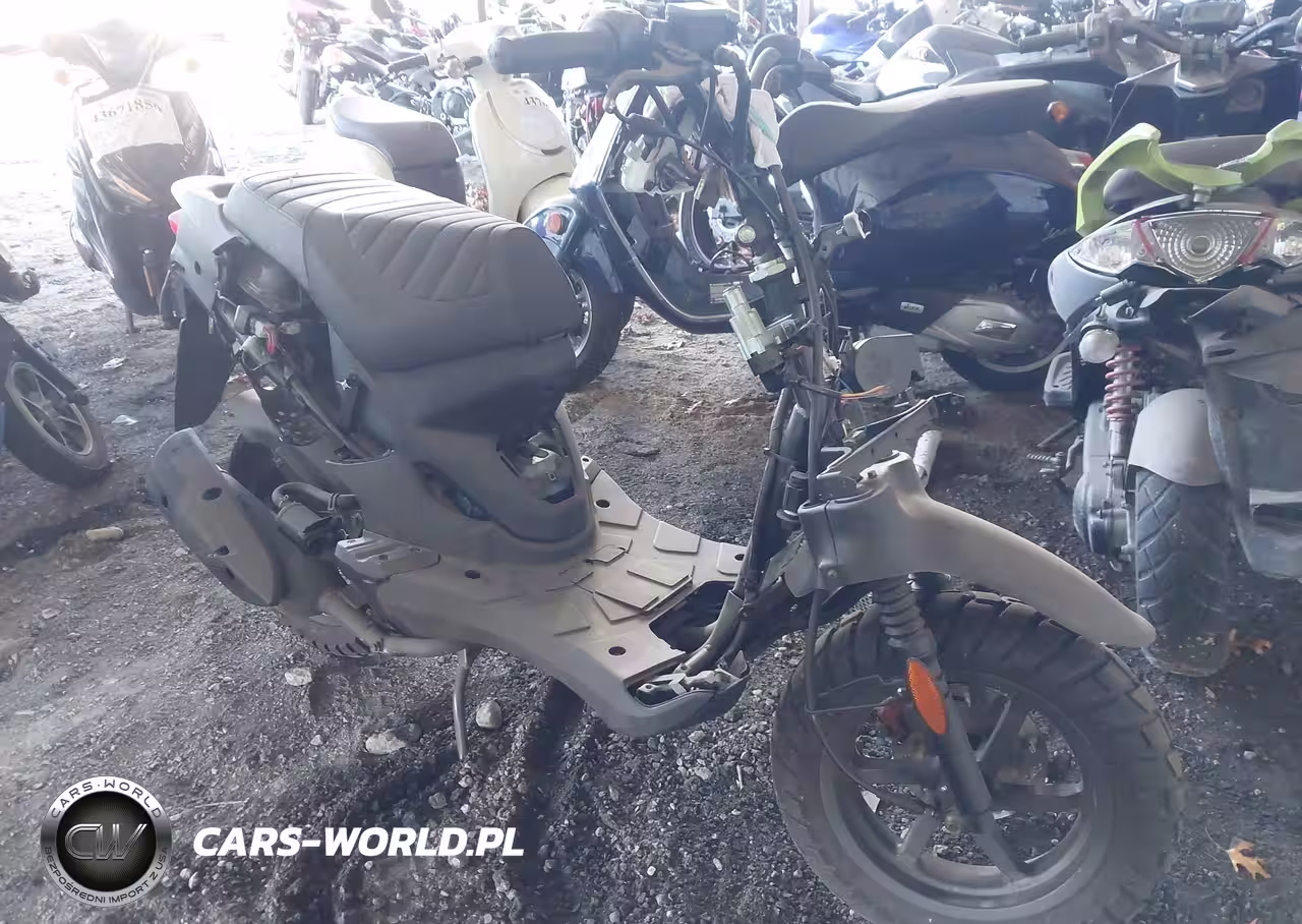 2024 Genuine Scooter Co. Roughhouse 50