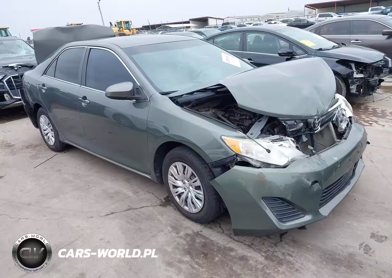 2014 Toyota Camry Le