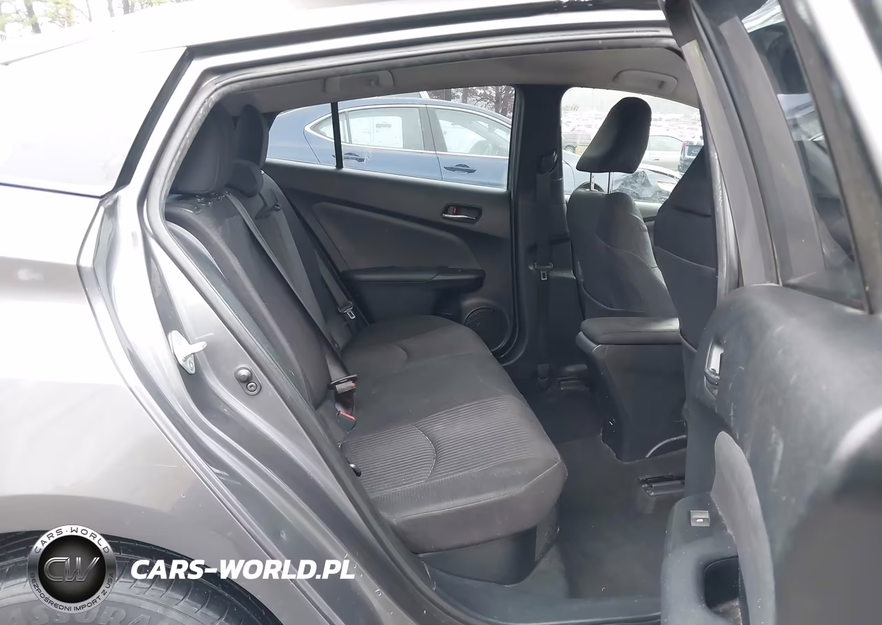2017 Toyota Prius Two VIN:JTDKBRFU9H3564757 - 8