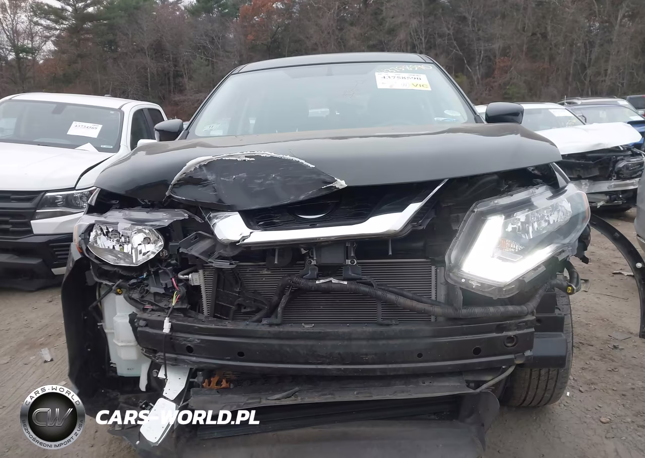 2018 Nissan Rogue S VIN:KNMAT2MV1JP578727 - 12