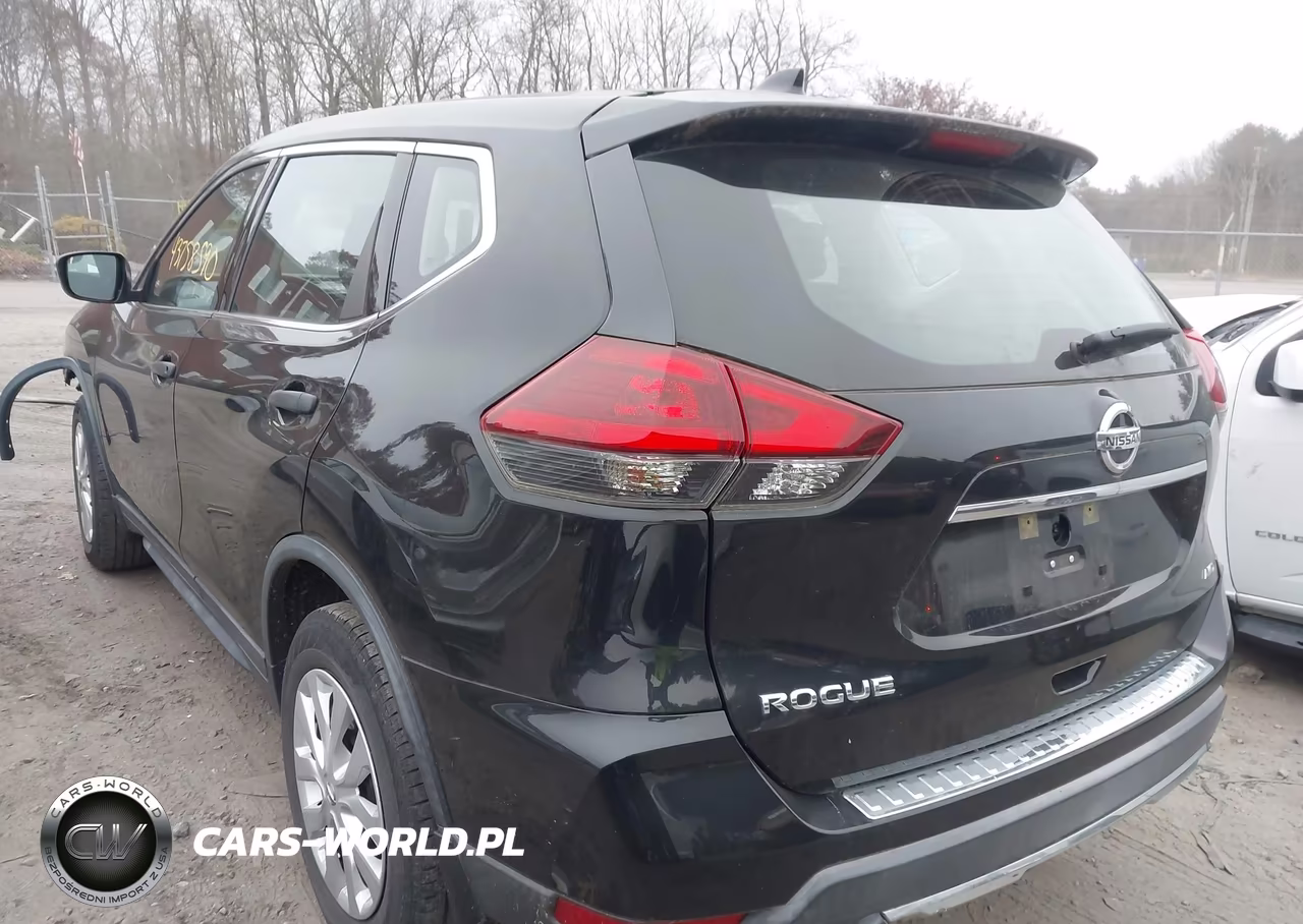 2018 Nissan Rogue S VIN:KNMAT2MV1JP578727 - 3