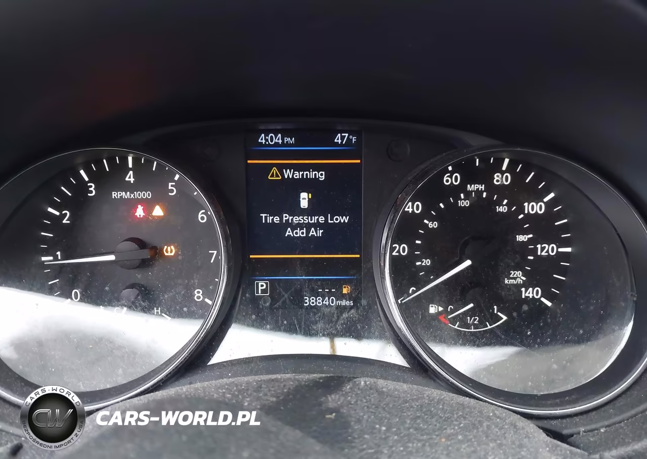 2018 Nissan Rogue S VIN:KNMAT2MV1JP578727 - 7