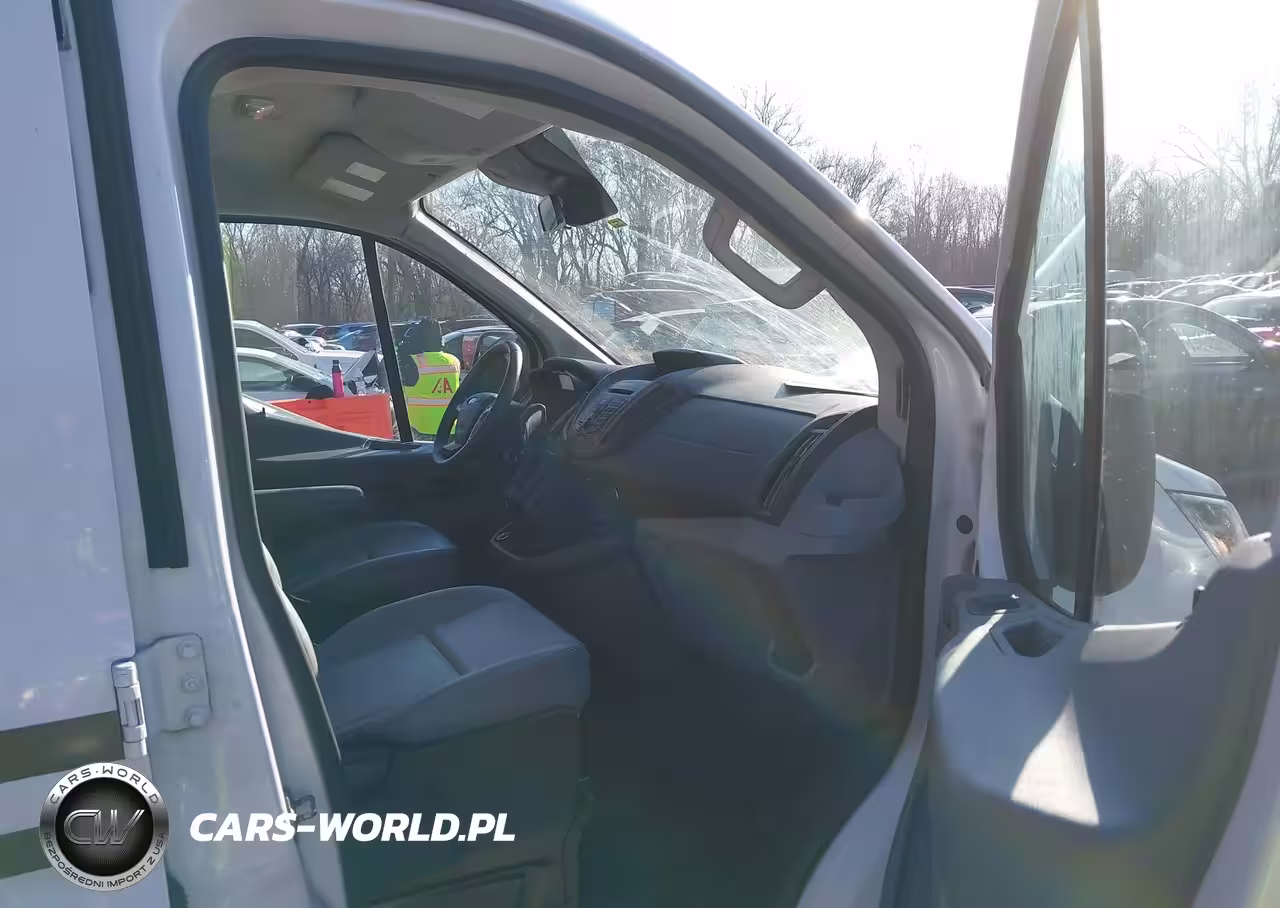 2019 Ford Transit-150