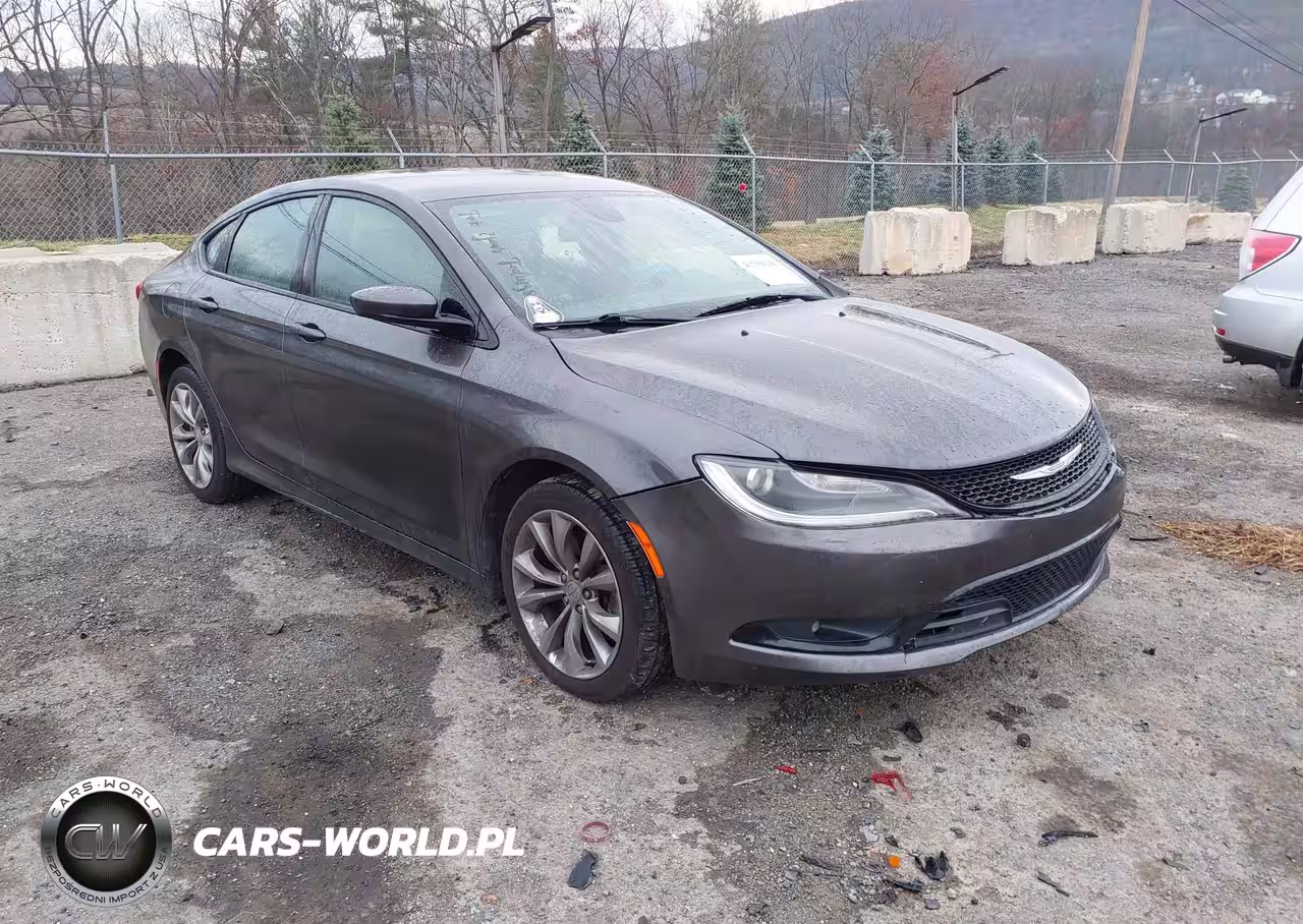 2015 Chrysler 200 S