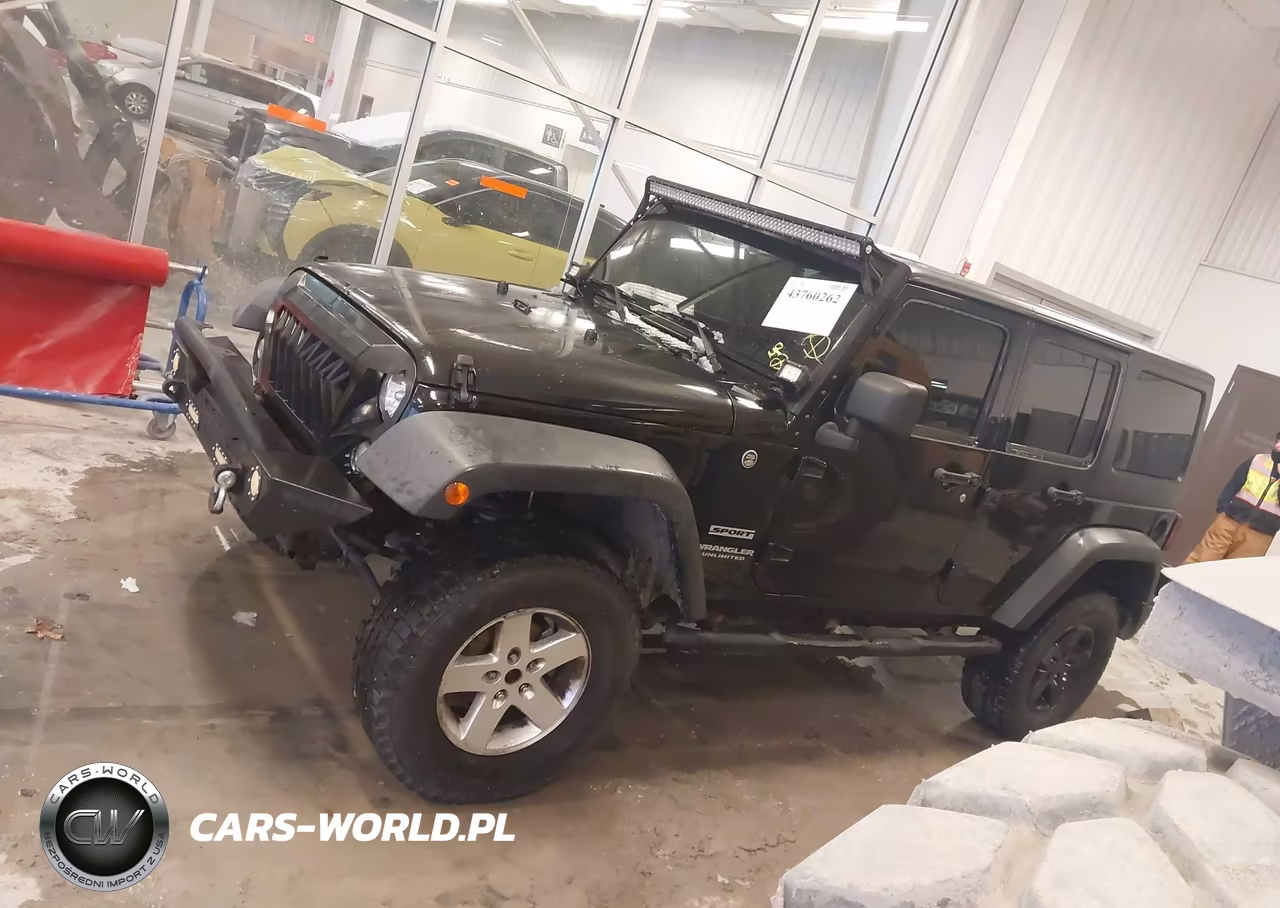 2017 Jeep Wrangler Unlimited Sport 4X4 VIN:1C4BJWDG3HL573713 - 14