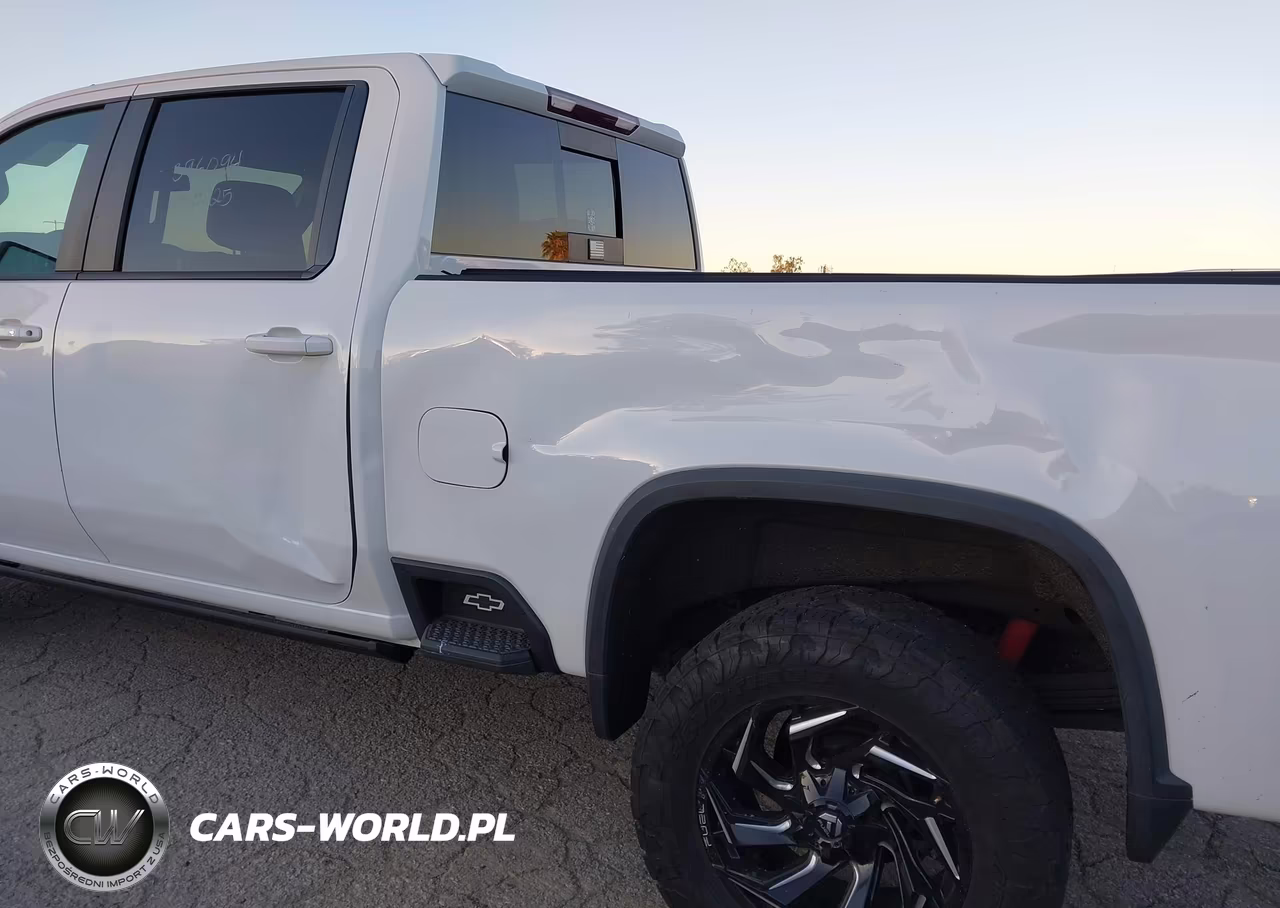2021 Chevrolet Silverado 2500Hd VIN:1GC4YNEYXMF142526 - 11