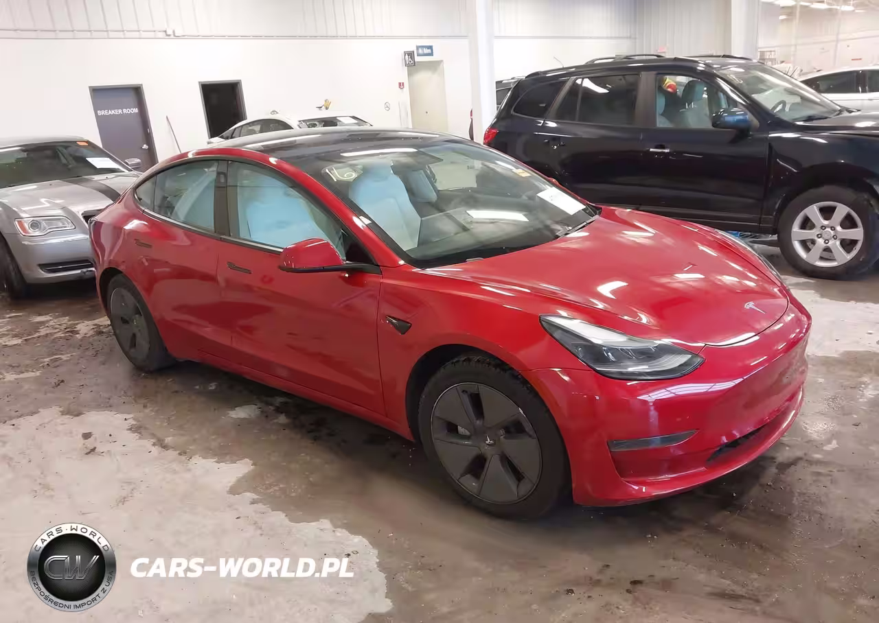 2021 Tesla Model 3 Standard Range Plus Rear-Wheel Drive