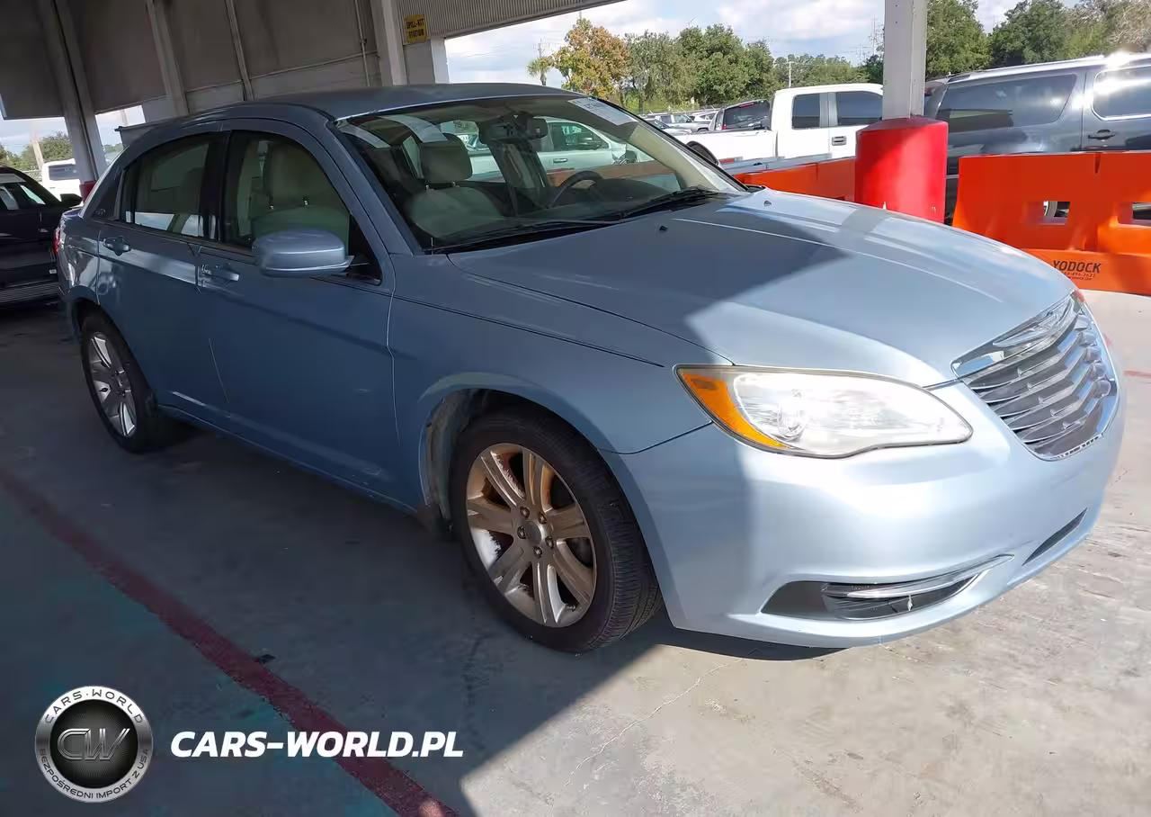 2012 Chrysler 200 Touring