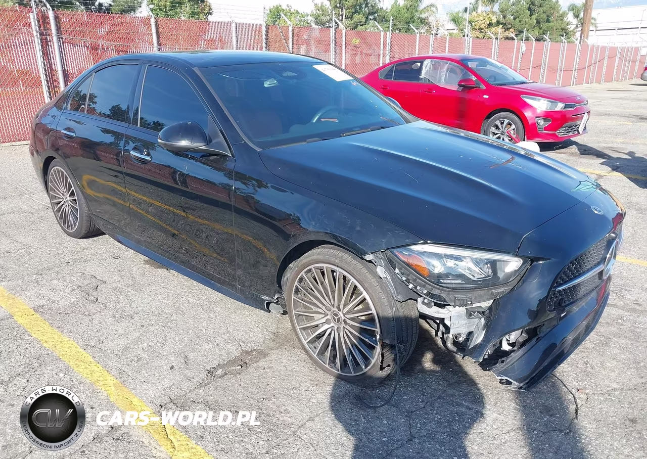 2024 Mercedes-Benz C 300 – zdjęcie 1 z 18