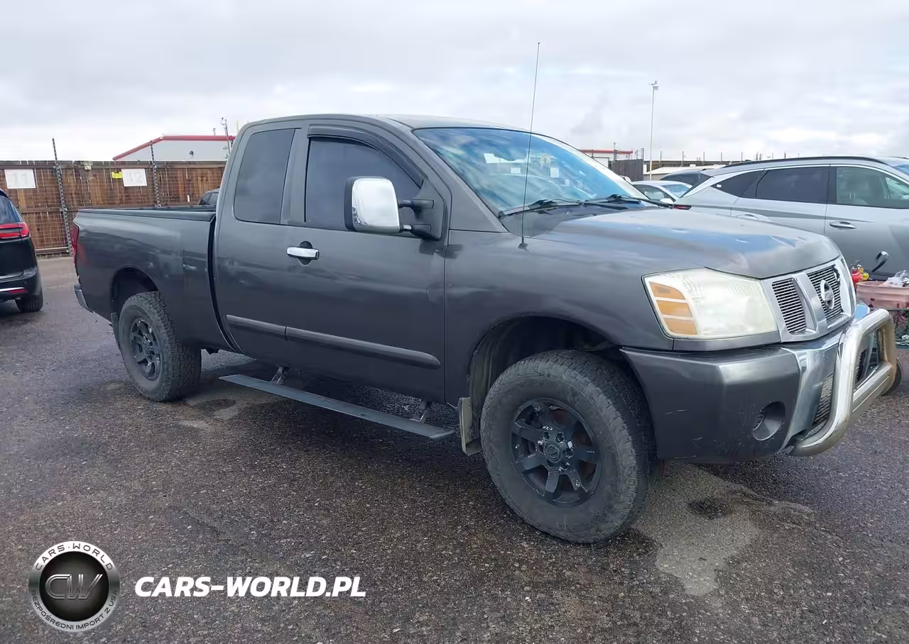 2005 Nissan Titan Se