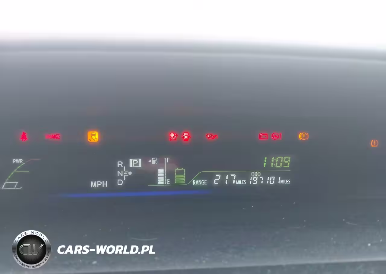 2013 Toyota Prius V Three VIN:JTDZN3EU7D3192690 - 7
