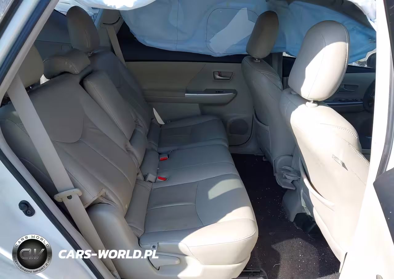 2013 Toyota Prius V Three VIN:JTDZN3EU7D3192690 - 8